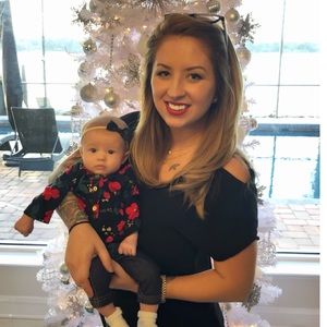 Meet your Posher, Whitney